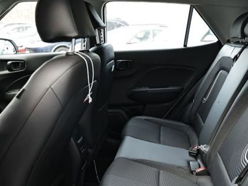 New 2026 Hyundai Venue SEL image 9