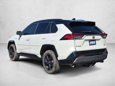 Used 2019 Toyota RAV4 XSE AWD/4WD image 4