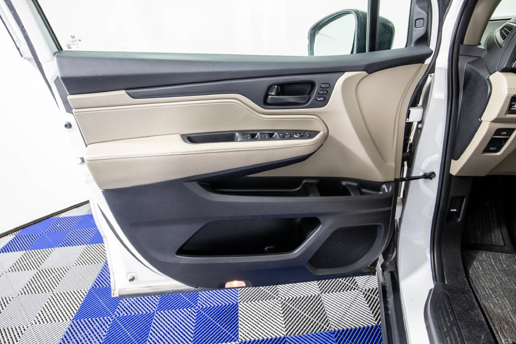 Used 2023 Honda Odyssey EX-L image 14