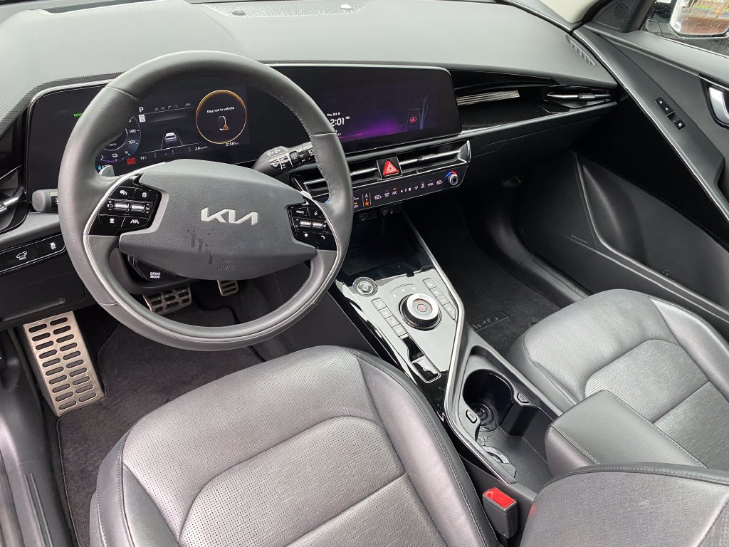Used 2023 Kia Niro Wave FWD image 31