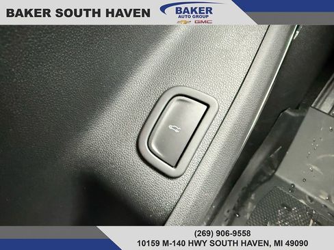 New 2026 Chevrolet Traverse RS w/ LPO, Floor Liner Package image 26