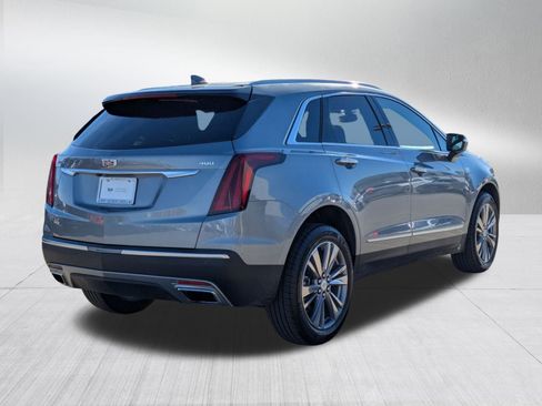 Used 2025 Cadillac XT5 Premium Luxury image 6