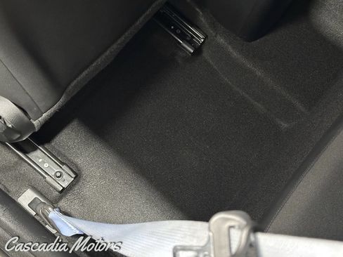Used 2022 Hyundai Veloster N FWD image 23