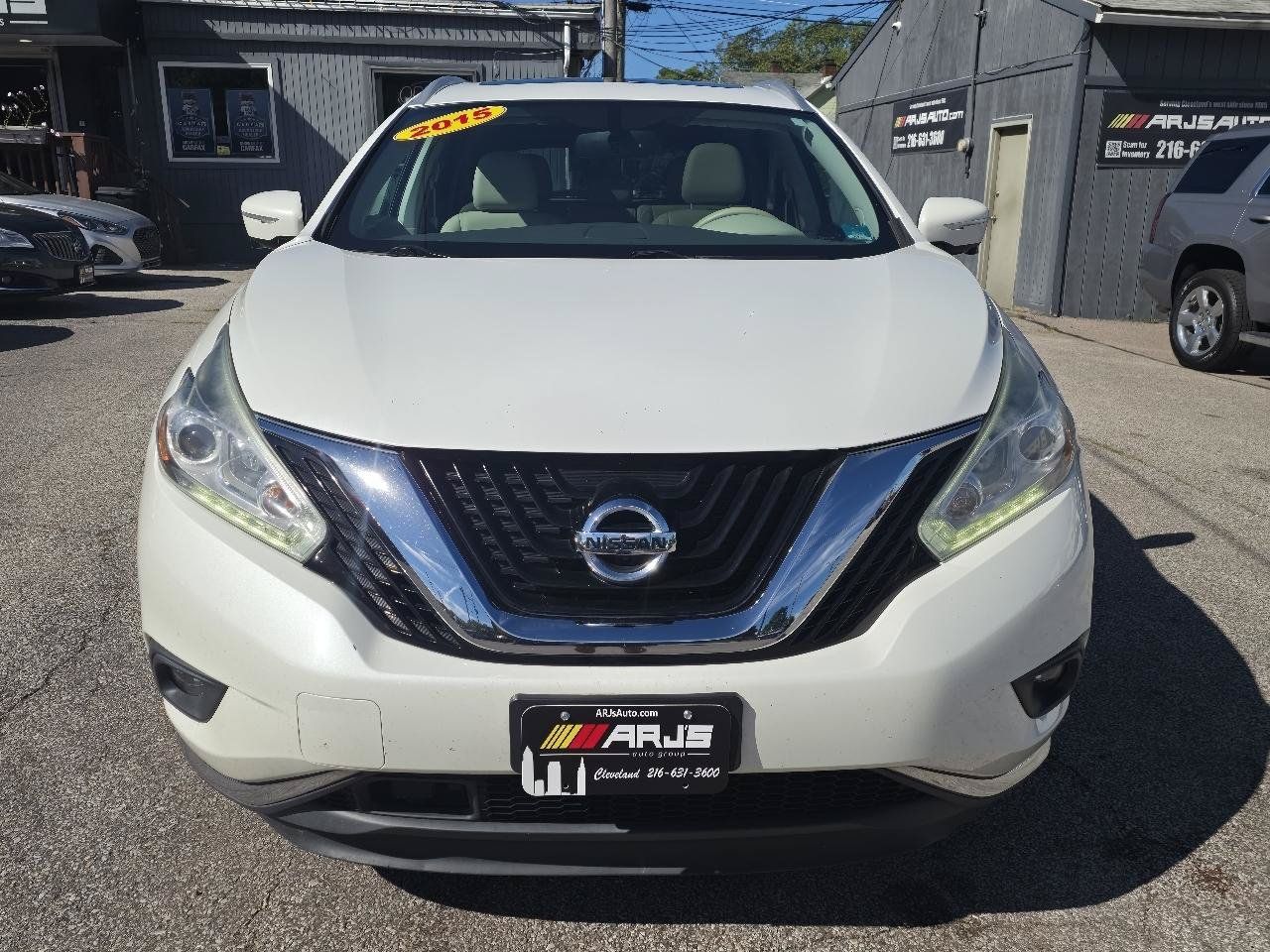 Used 2015 Nissan Murano SL w/ SL Technology Package AWD/4WD image 2