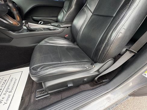 Used 2019 Dodge Challenger R/T image 11