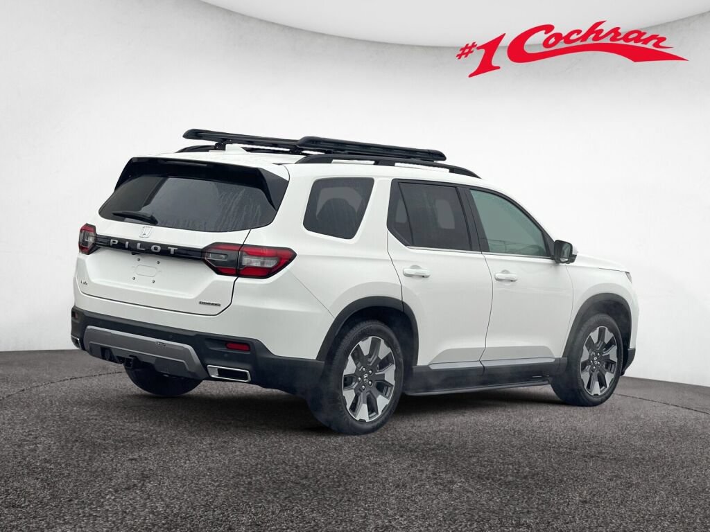 New 2026 Honda Pilot Touring image 5