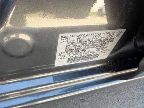 Used 2023 Nissan Versa SR w/ Trunk Package FWD image 20