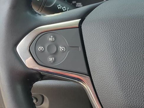 Used 2020 Chevrolet Traverse LT FWD image 22