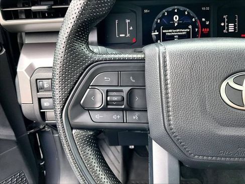 Used 2025 Toyota Tacoma SR5 RWD image 23
