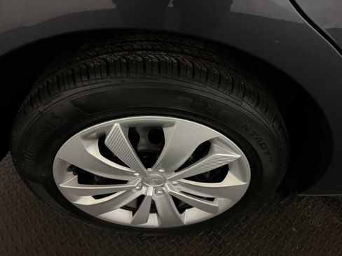 Certified 2023 Subaru Impreza 2.0i image 12