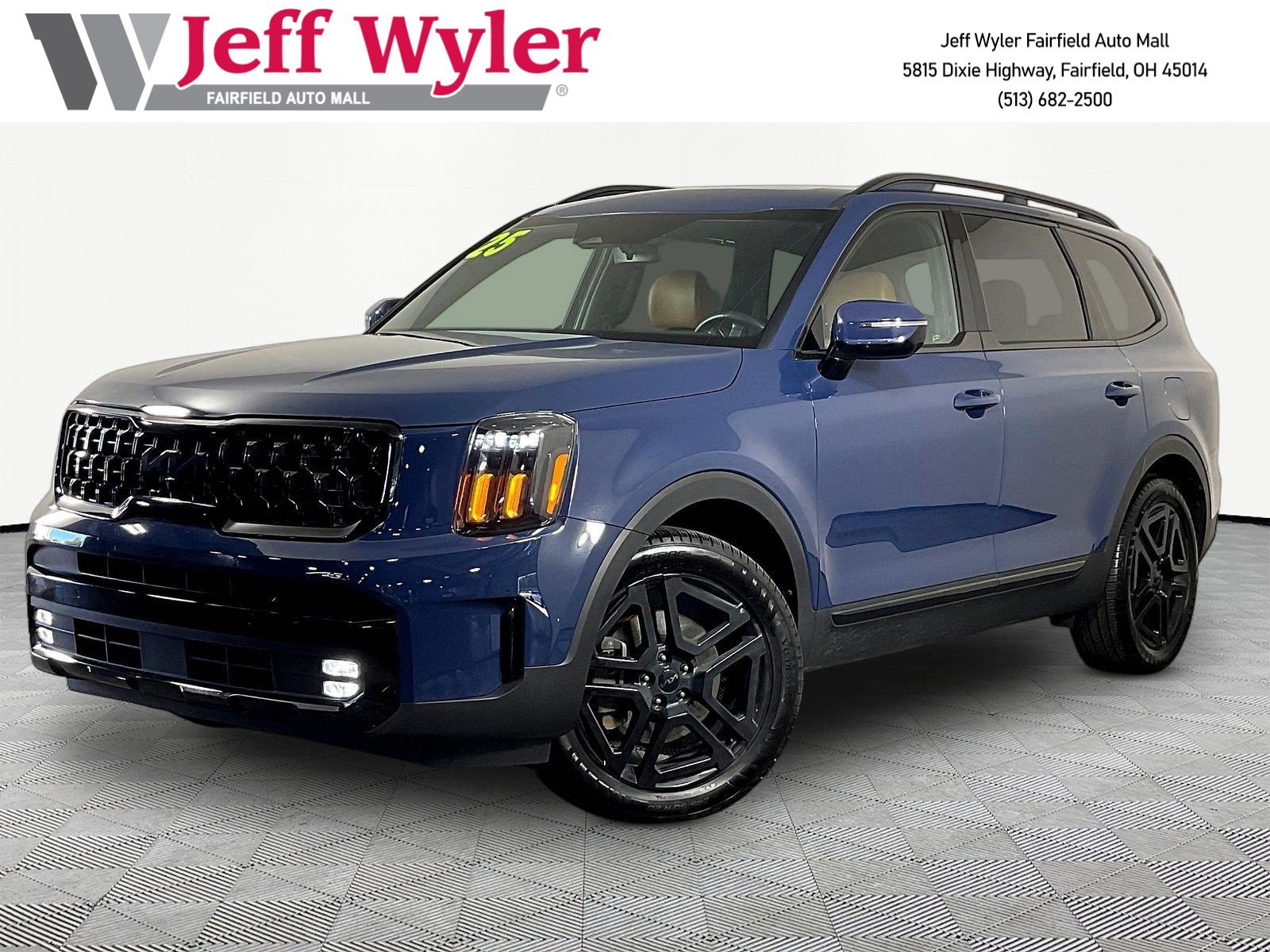 Used 2025 Kia Telluride SX X-Line AWD/4WD image 1