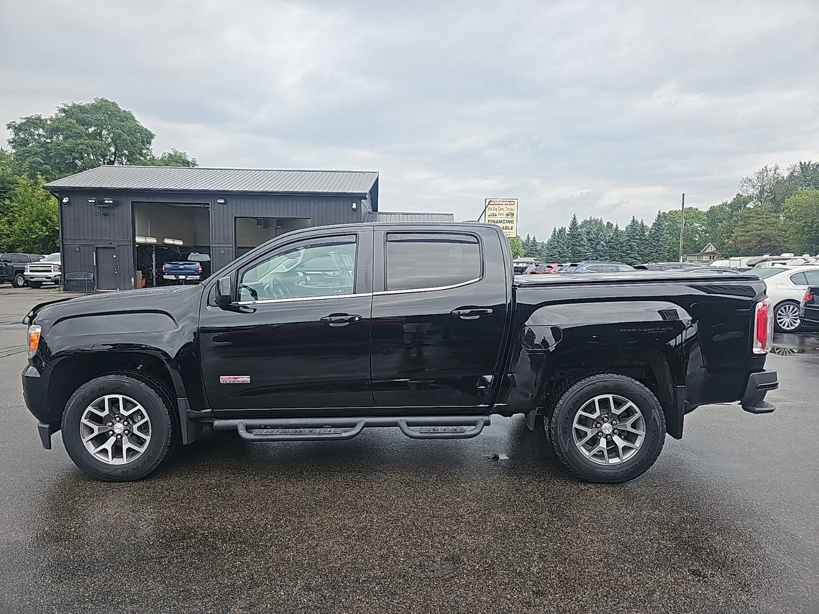 Used 2018 GMC Canyon All Terrain w/ All Terrain X Package AWD/4WD image 6