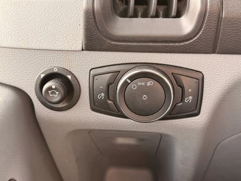 Used 2016 Ford Transit 250 148 Medium Roof RWD image 22