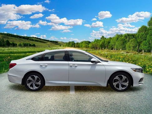 Used 2018 Honda Accord EX-L image 7