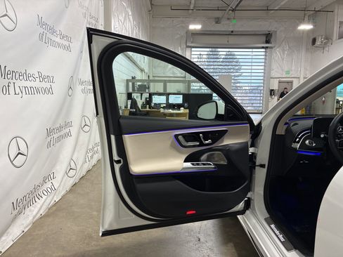 New 2026 Mercedes-Benz E 450 E 450 image 6