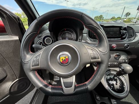 Used 2019 FIAT 500 Abarth w/ Popular Equipment Package FWD image 18