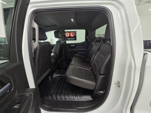 Used 2021 Chevrolet Silverado 1500 W/T w/ WT Value Package AWD/4WD image 15