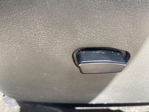 Used 2012 Jeep Liberty Limited Jet w/ Comfort/Convenience Group AWD/4WD image 40