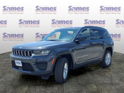 New 2026 Jeep Grand Cherokee Laredo