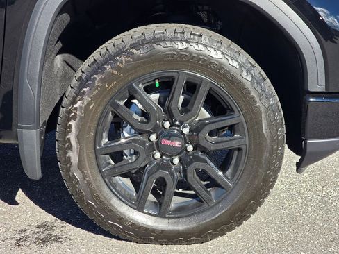 New 2026 GMC Sierra 1500 Elevation w/ Elevation Premium Package AWD/4WD image 17