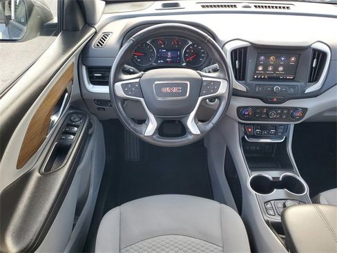 Used 2020 GMC Terrain SLE w/ Driver Convenience Package image 26