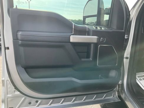 Used 2021 Ford F350 Lariat w/ Lariat Ultimate Package AWD/4WD image 17