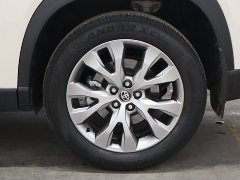 Used 2024 Toyota Grand Highlander Limited image 45