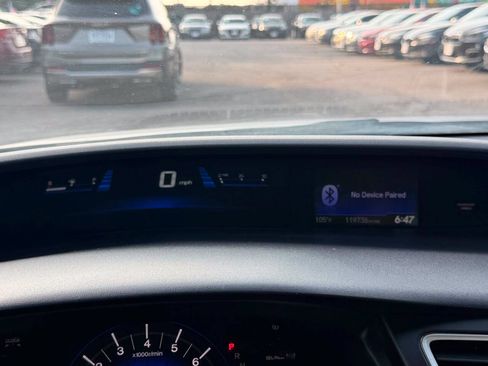 Used 2014 Honda Civic LX image 9