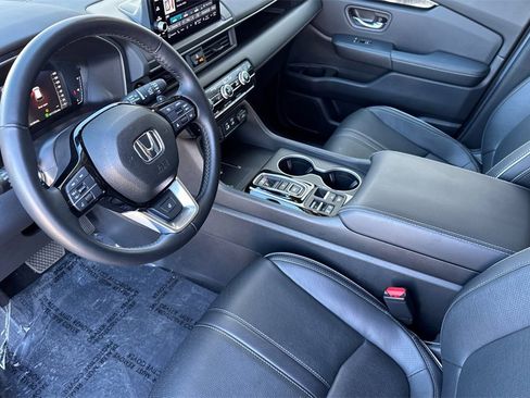Certified 2025 Honda Pilot Elite image 14