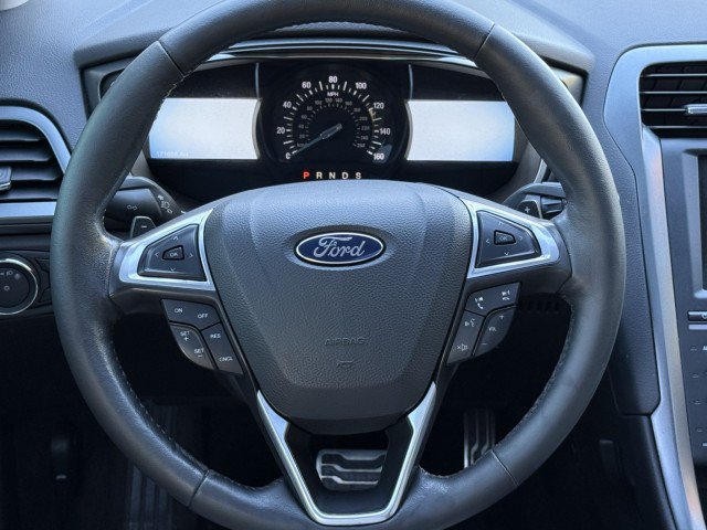 Used 2015 Ford Fusion Titanium AWD/4WD image 25