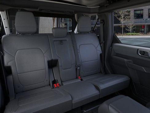 New 2025 Ford Bronco Big Bend w/ Black Diamond Package image 11