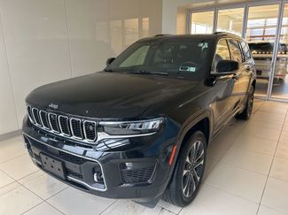 Used 2023 Jeep Grand Cherokee L Overland w/ Advanced Protech Group III video 1