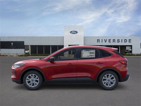 New 2026 Ford Escape Active image 3
