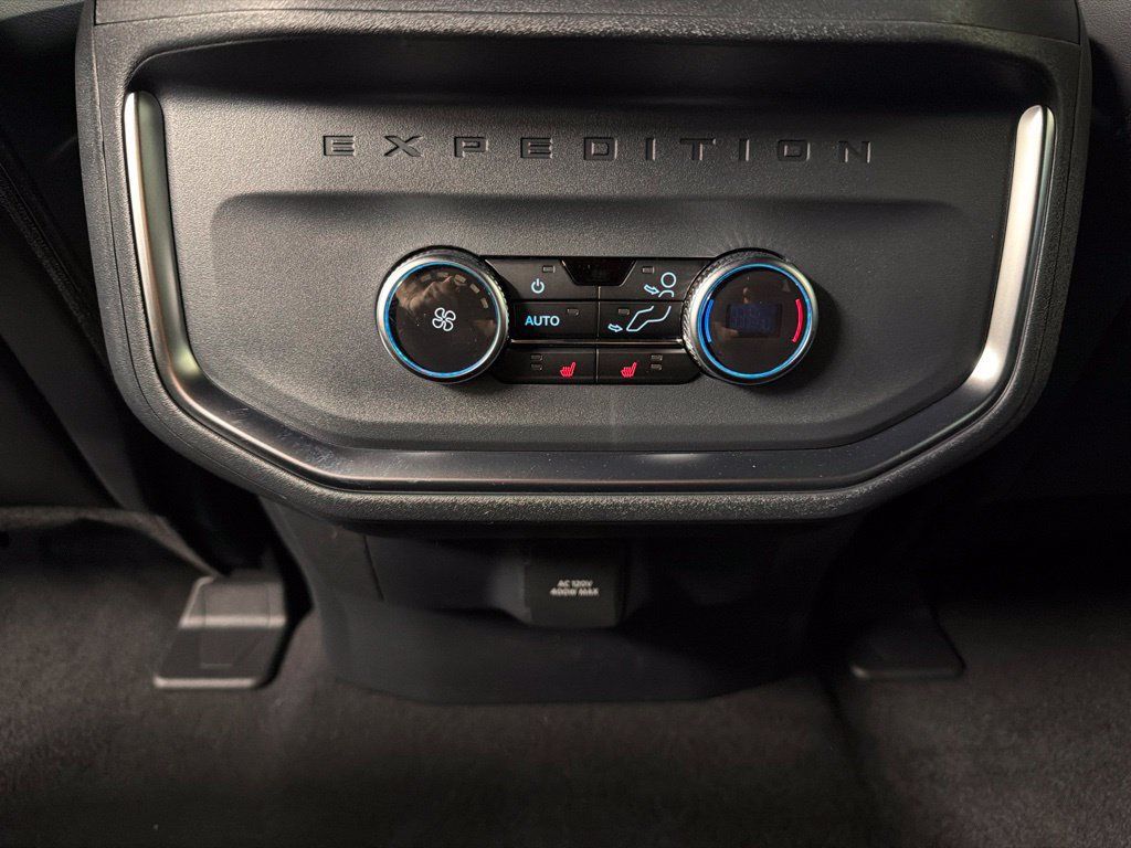 New 2027 Ford Expedition Tremor w/ Driver's Package AWD/4WD image 37