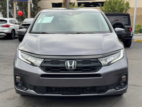 Used 2025 Honda Odyssey EX-L image 5