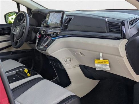 New 2026 Honda Odyssey Elite image 18