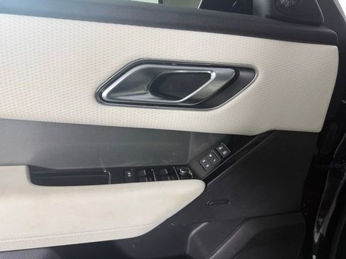 Used 2023 Land Rover Range Rover Velar S image 13