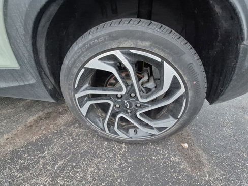 Used 2024 Chevrolet TrailBlazer RS w/ Convenience Package image 9