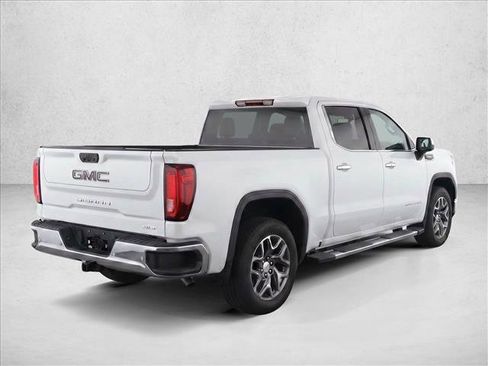 Used 2025 GMC Sierra 1500 SLT RWD image 7