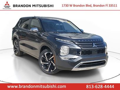 New 2025 Mitsubishi Outlander SE