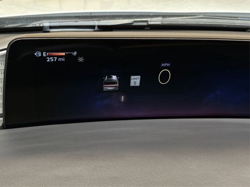 Used 2025 Lincoln Navigator L Black Label image 18