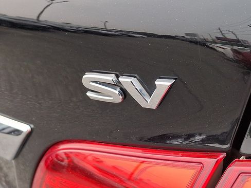 Used 2019 Nissan Sentra SV FWD image 12