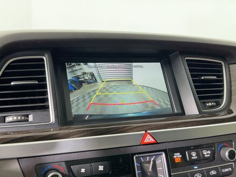 Used 2018 Genesis G80 3.8 image 25