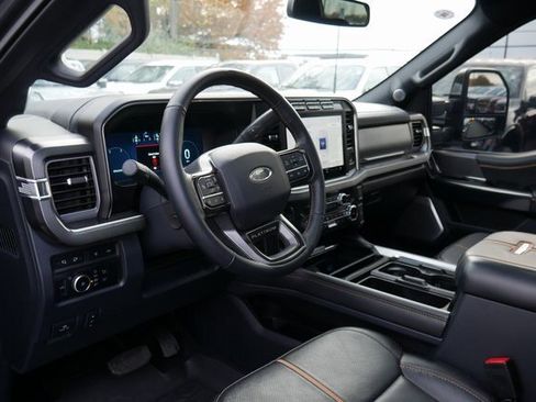 Certified 2024 Ford F350 Platinum image 17
