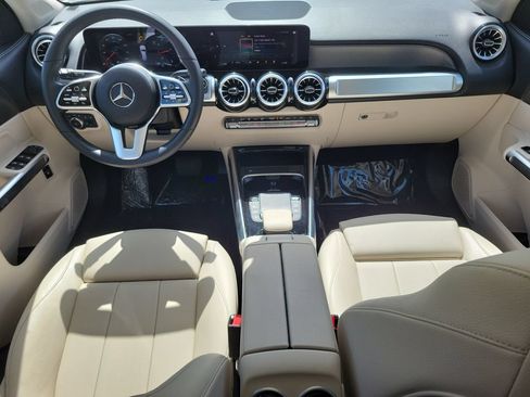 Used 2022 Mercedes-Benz GLB 250 image 14