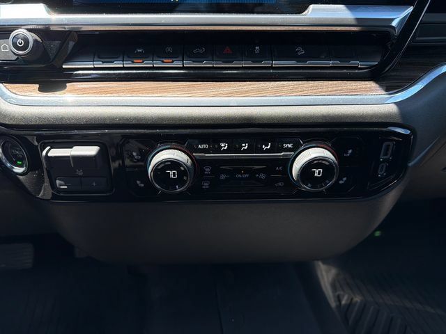 Used 2024 Chevrolet Silverado 1500 RST AWD/4WD image 33