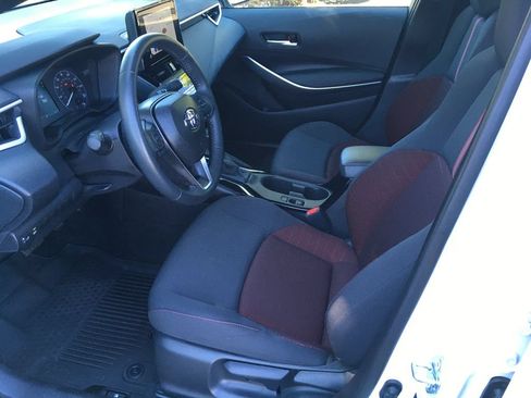 Used 2025 Toyota Corolla SE FWD image 20