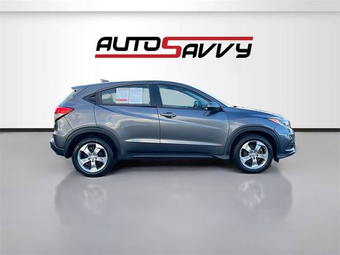 Used 2021 Honda HR-V LX image 8