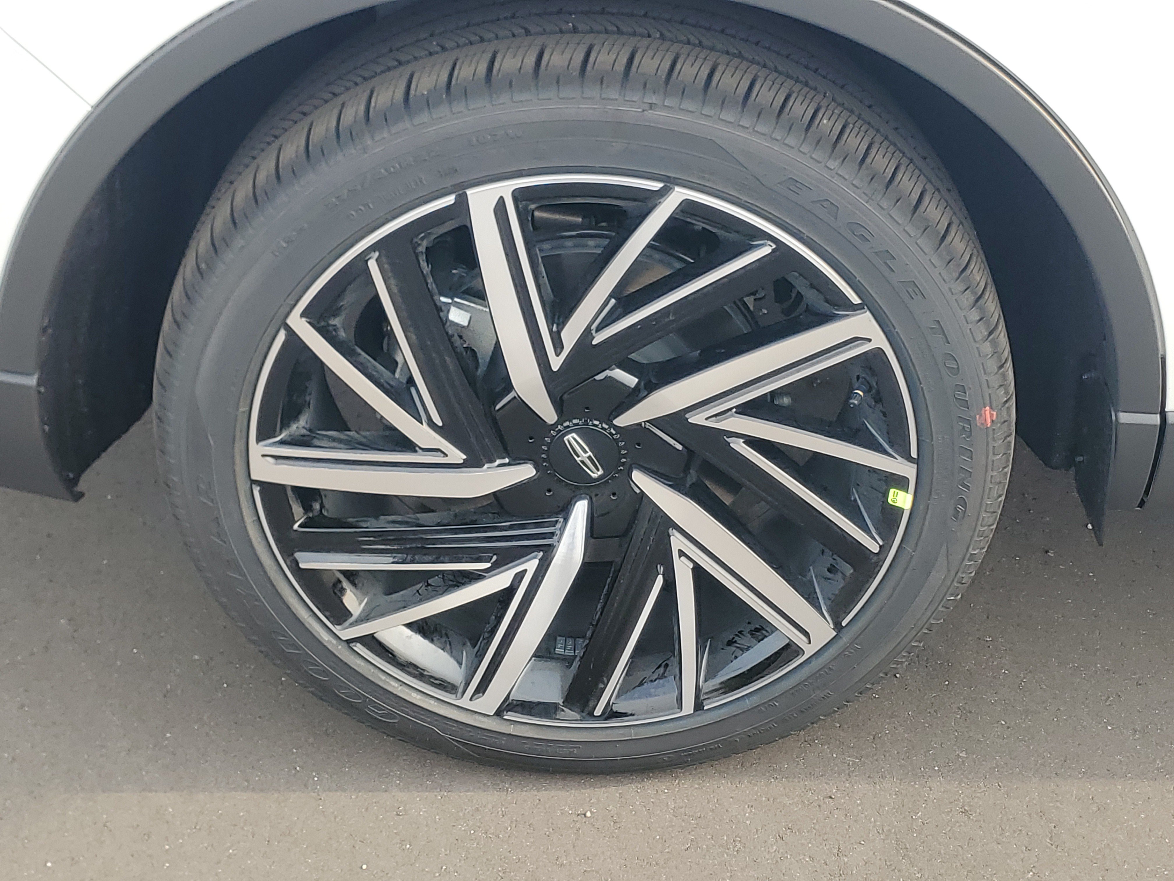 New 2027 Lincoln Aviator Reserve AWD/4WD image 5