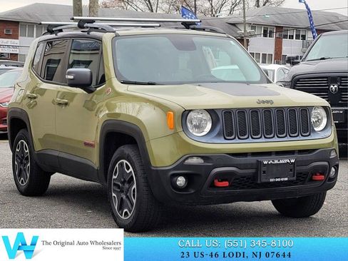 Used 2015 Jeep Renegade Trailhawk w/ Popular Equipment Group image 1